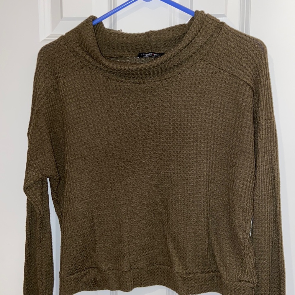 Long sleeve shirt